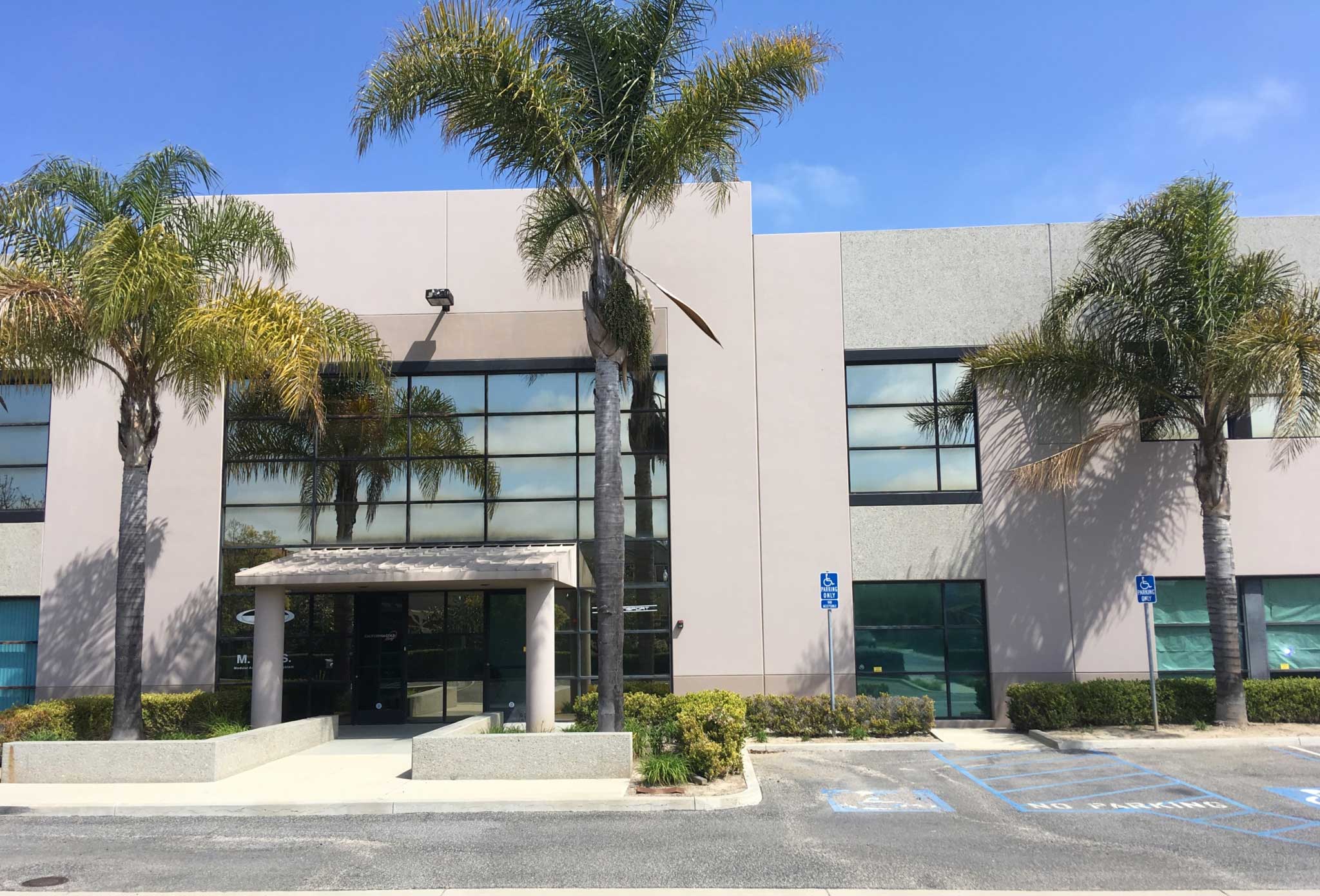 The exterior of Kundensport, a Porsche and other vehicle service shop